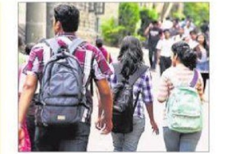 ప్రమాణాలు లేని కాలేజీలపై కఠిన చర్యలు