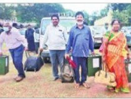 మున్సి'పోల్స్'కు సర్వం సిద్ధం