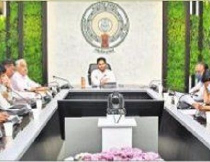 మౌలిక సదుపాయాలకు అత్యంత ప్రాధాన్యత
