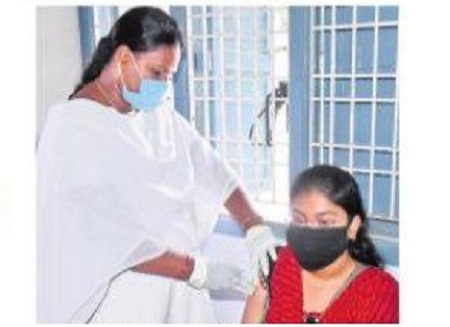 వేగంగా టీకాలు