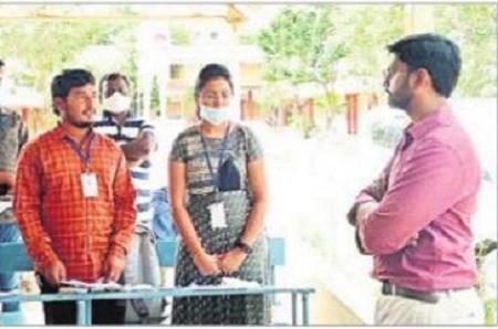 ఓటర్ల నమోదులో జాగ్రత్త అవసరం