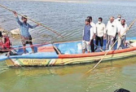 ఏటిపాయల్లో ప్రమాదాల నివారణకు చర్యలు