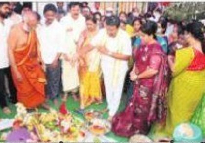 ఆలయాల అభివృద్ధికి ప్రభుత్వం కృషి