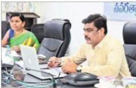 అట్రాసిటీ కేసులను సత్వరం పరిష్కరించాలి