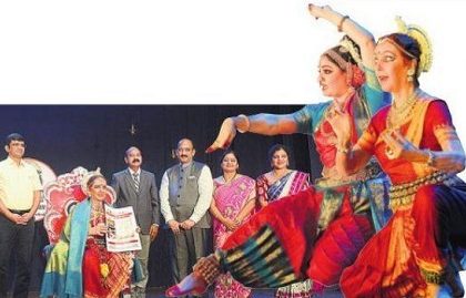 నృత్య సమ్మోహనం