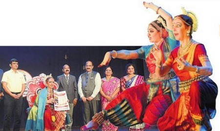 నృత్య సమ్మోహనం
