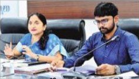 సివిల్స్ మెయిన్స్ పరీక్షలు పకడ్బందీగా నిర్వహించాలి