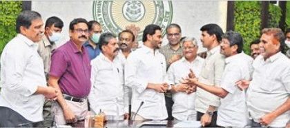 ముందే పెద్ద పండుగ