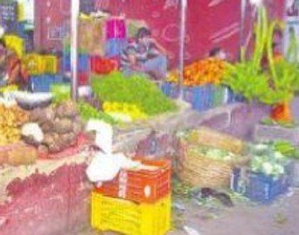 'కూరలు' దిగివచ్చిన వేళ