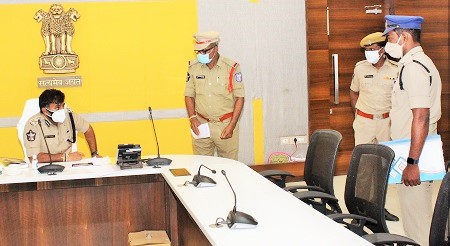 పోలీసుల సంక్షేమంపై ప్రత్యేక దృష్టి