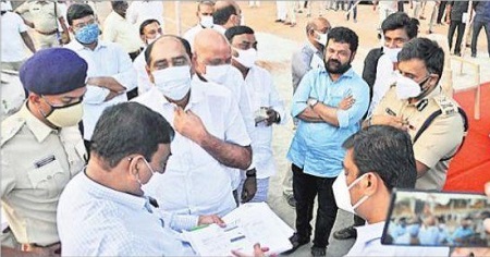 గణతంత్ర వేడుకలను ఘనంగా నిర్వహిద్దాం