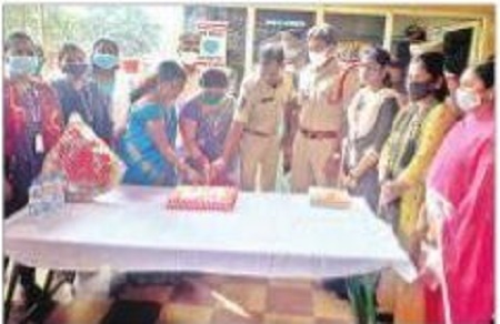 దిశ చట్టంపై అవగాహన కల్పించాలి