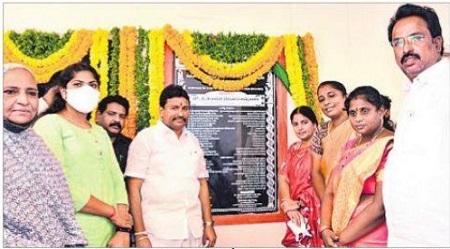 నాణ్యమైన విద్య అందించడమే లక్ష్యం
