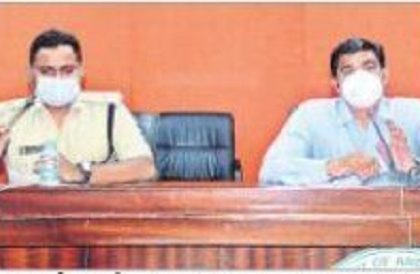 చార్జీల భారం మోపొద్దు