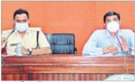 చార్జీల భారం మోపొద్దు