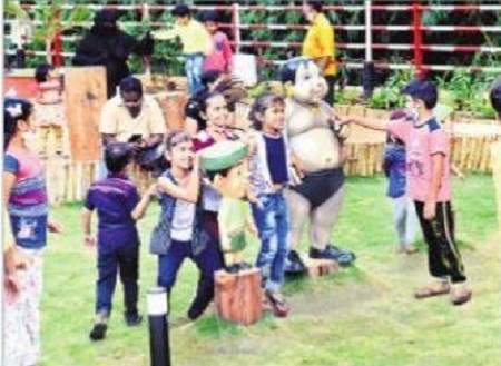 సందడే...సందడి..