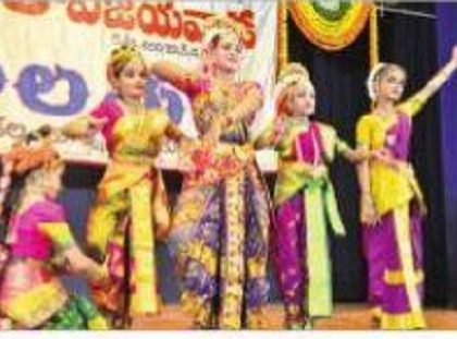 నేత్ర పర్వంగా సాంస్కృతిక ప్రదర్శనలు
