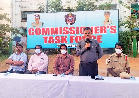బ్లేడ్ బ్యాచ్‌కు కౌన్సెలింగ్