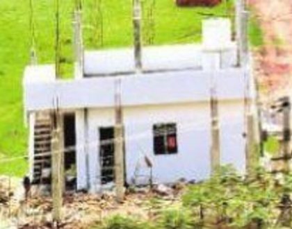కళ్ల ముందు కలల గృహం