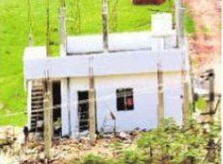 కళ్ల ముందు కలల గృహం