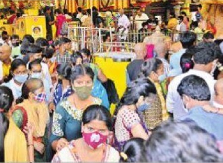 దుర్గమ్మ సన్నిధిలో మాఘ ఏకాదశి రద్దీ