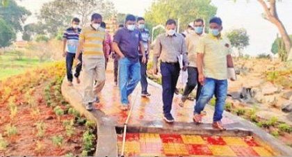 త్వరితగతిన పార్కుల అభివృద్ధి
