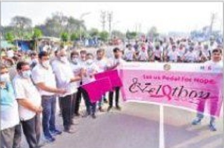 క్యాన్సర్‌పై అవగాహన ర్యాలీ