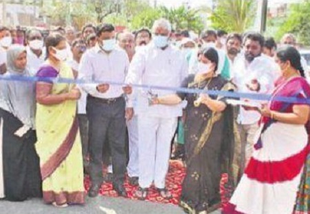 శరవేగంగా నగరాభివృద్ధి