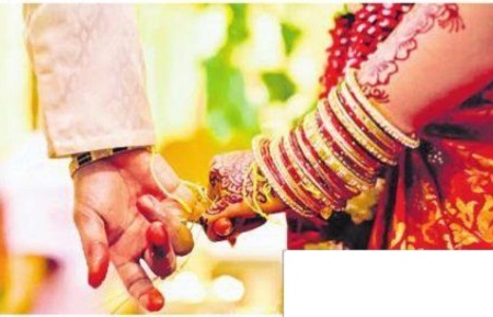 పెళ్లి కళ వచ్చేసిందే ఇలా!