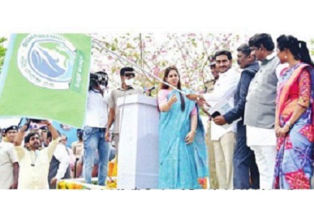 మహిళల భద్రతే లక్ష్యం