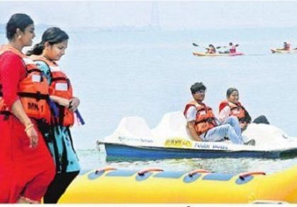 సండే సందడి
