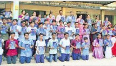 విద్యార్థులు ఇష్టపడి చదవాలి