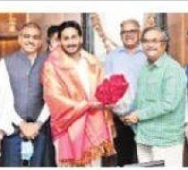 వచ్చే నెల నుంచి బిందు సేద్యం