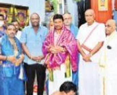 రాఘవేంద్రస్వామి ఆరాధానోత్సవాలు ప్రారంభం