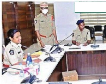 అర్జీల పరిష్కారానికి సత్వరమే చర్యలు