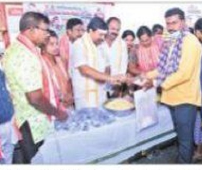 అన్నదానాల నిర్వహణ అపూర్వం