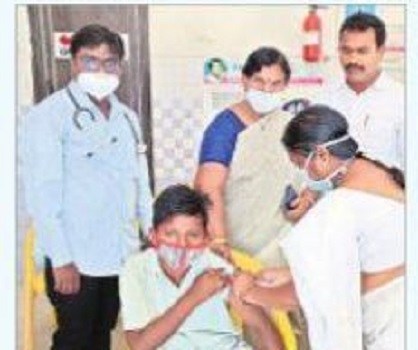 చిన్నారులకు వ్యాక్సిన్