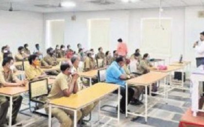 ప్రగతి రధం.. ప్రజా పక్షం