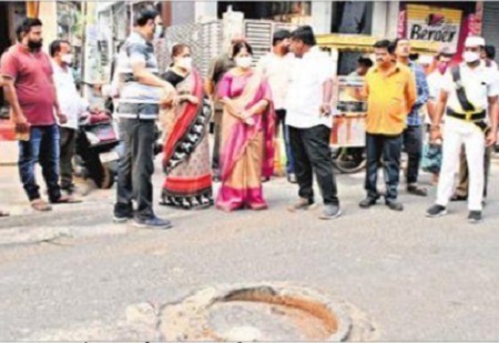 సమర్ధంగా పారిశుధ్య నిర్వహణ