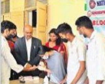 రక్తదానం పై అవగాహన పెంచుకోవాలి