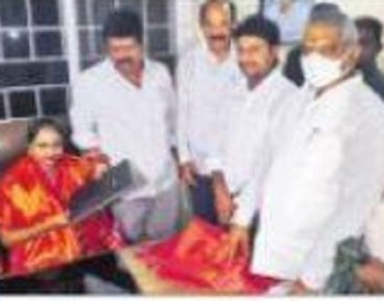 పోరంకిలో 7 అకాడమీల కార్యాలయాలు ప్రారంభం