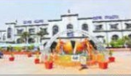 రూ.600 కోట్లతో 3 రైల్వేస్టేషన్ల ఆధునికీకరణ