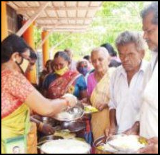 వృద్ధులకు అన్నదానం