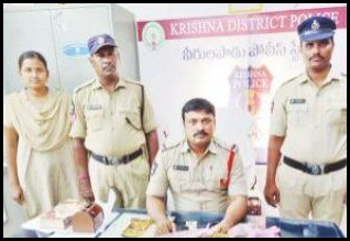 గంజాయి రవాణా చేస్తున్న వ్యక్తి అరెస్ట్