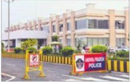 మంత్రుల ప్రమాణానికి పటిష్ట ఏర్పాట్లు