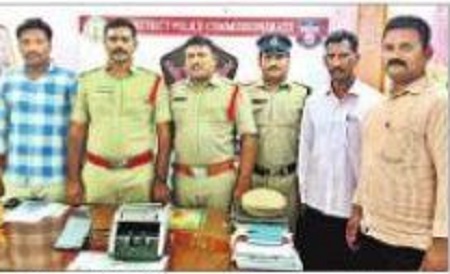 మైనర్ చోరులు అరెస్ట్