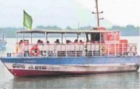 అలా.. జల విహారం!
