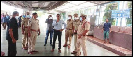 ప్రయాణికుల భద్రతకు రక్షణ చర్యలు