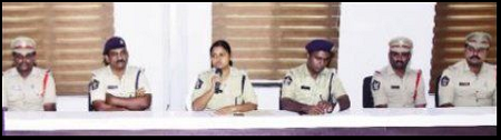 చోరీ కోసమే వృద్ధురాలి హత్య