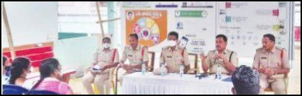 దిశ యాప్ ను డౌన్ లోడ్ చేసుకోండి